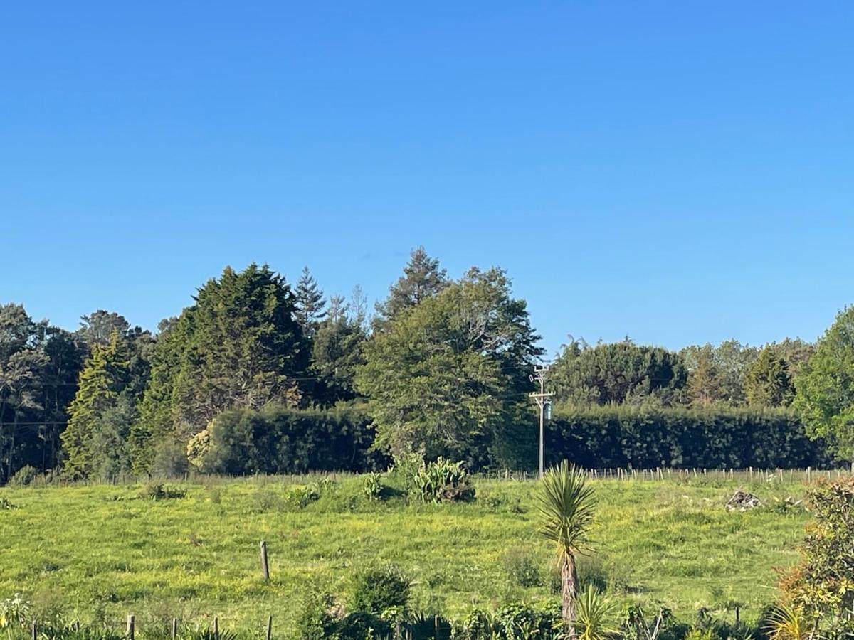 Cotman Cottage On Coatesville Kumeu Exterior foto